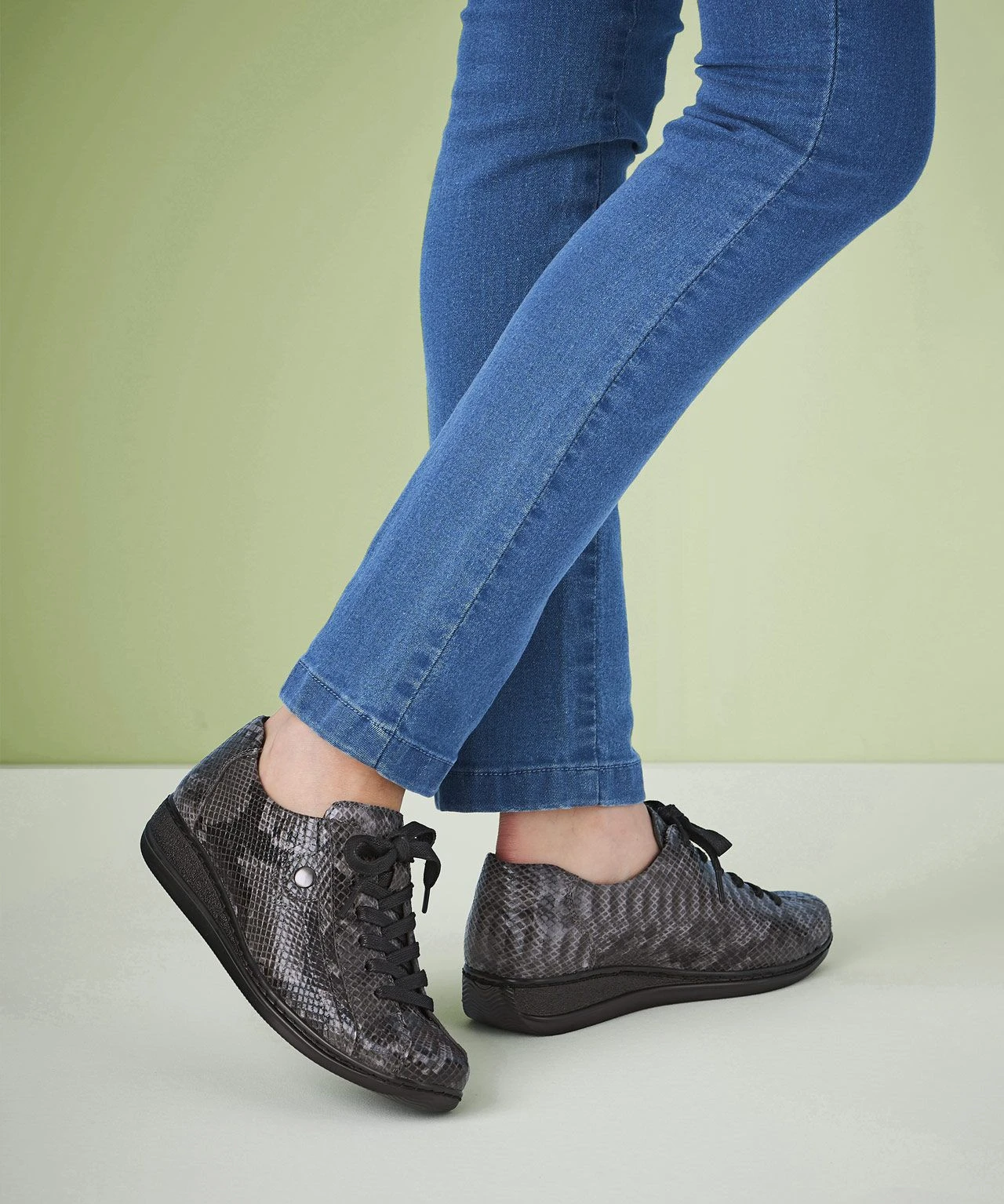 Lace-up Shoe 11 Lace-up Shoe - Image 9