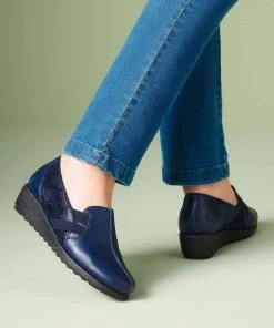 Wide Fit Moccasins -Damart shop 35821 08136 F 1 HD 3