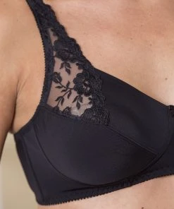 Non-wired Bra -Damart shop 39429 17010 D 2 HD 3