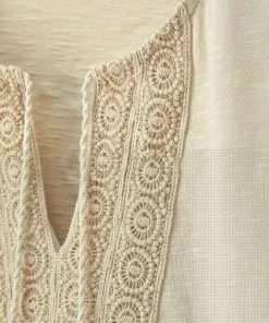 Embroidered T-shirt -Damart shop 49924 02100 D 3 HD 3