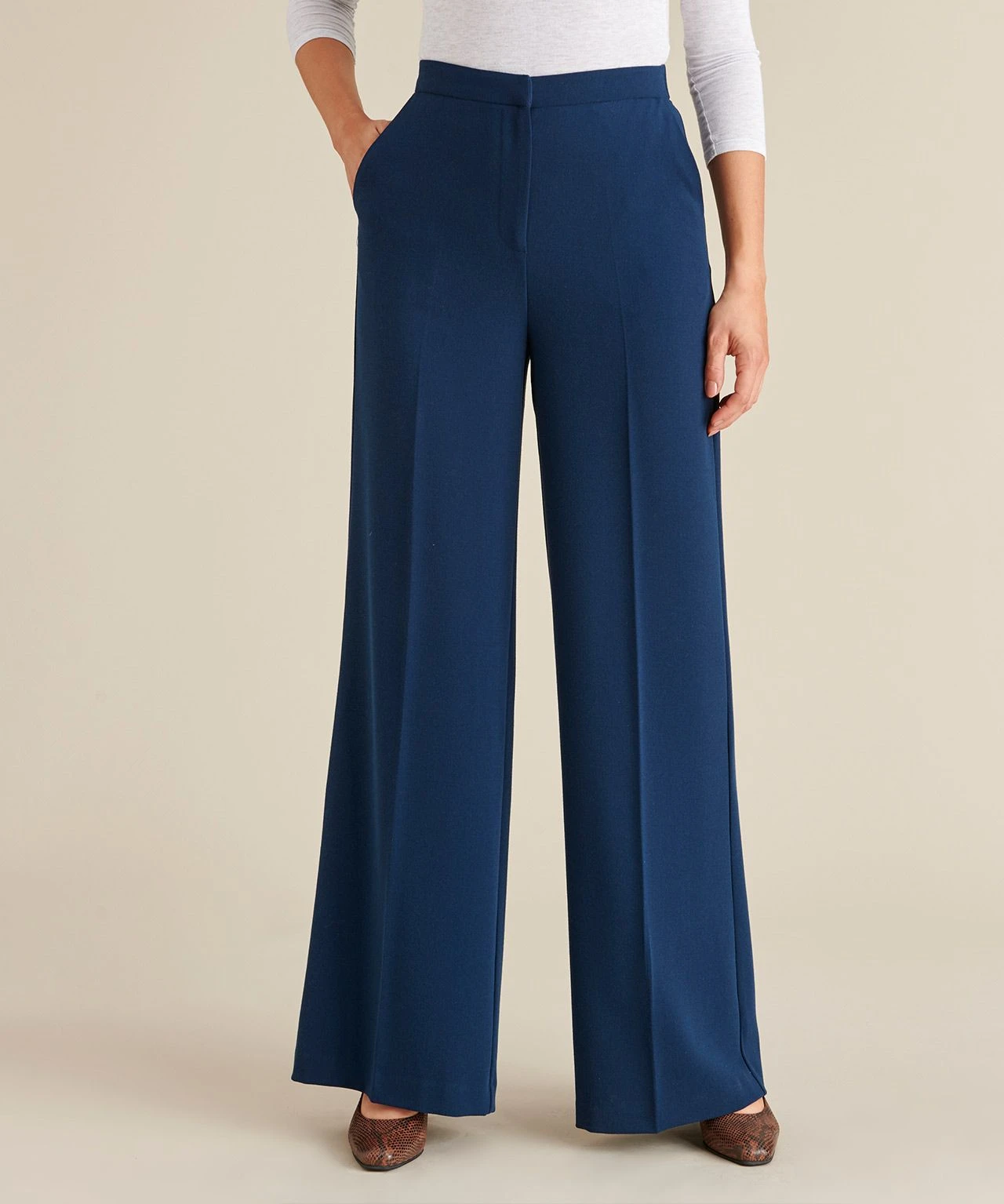 Crepe Wide Leg Trousers 3 Crepe Wide Leg Trousers