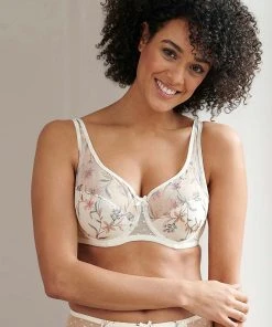 Embroidered Wired Bra