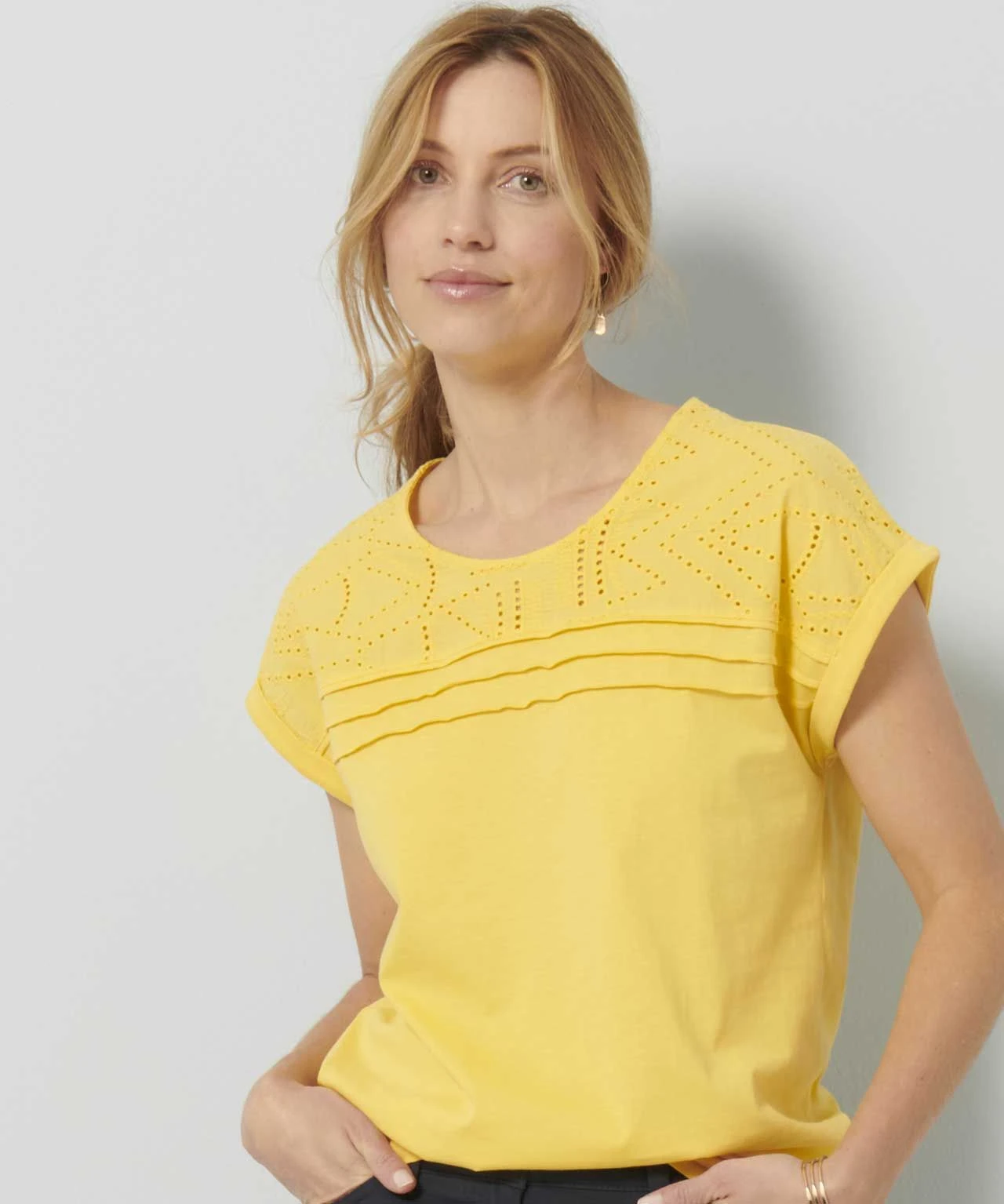 Detailed T-shirt 3 Detailed T-shirt