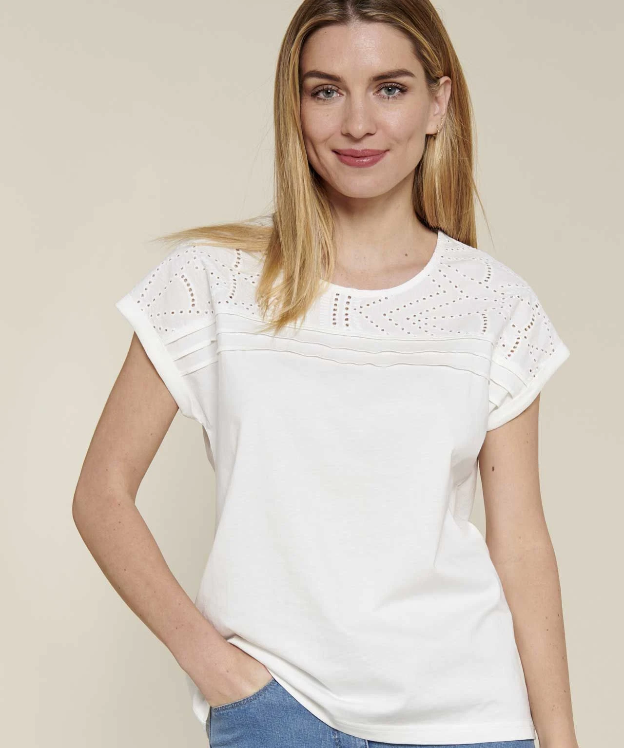 Detailed T-shirt 9 Detailed T-shirt - Image 7