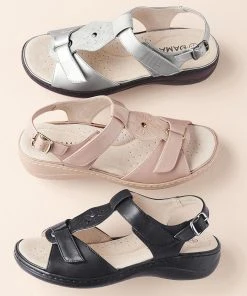 Sandal