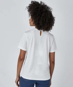 Collar Detail T-shirt 14 Collar Detail T-shirt -Damart shop 72037 21036 D 2 HD 3