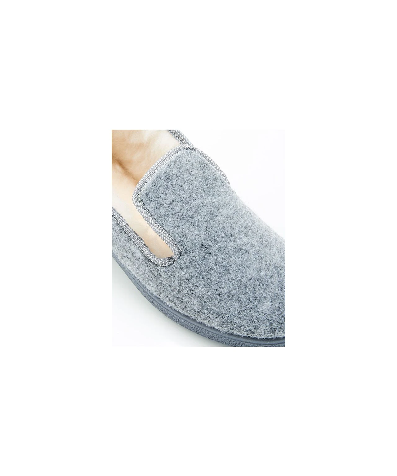 Thermolactyl Slipper 5 Thermolactyl Slipper - Image 3