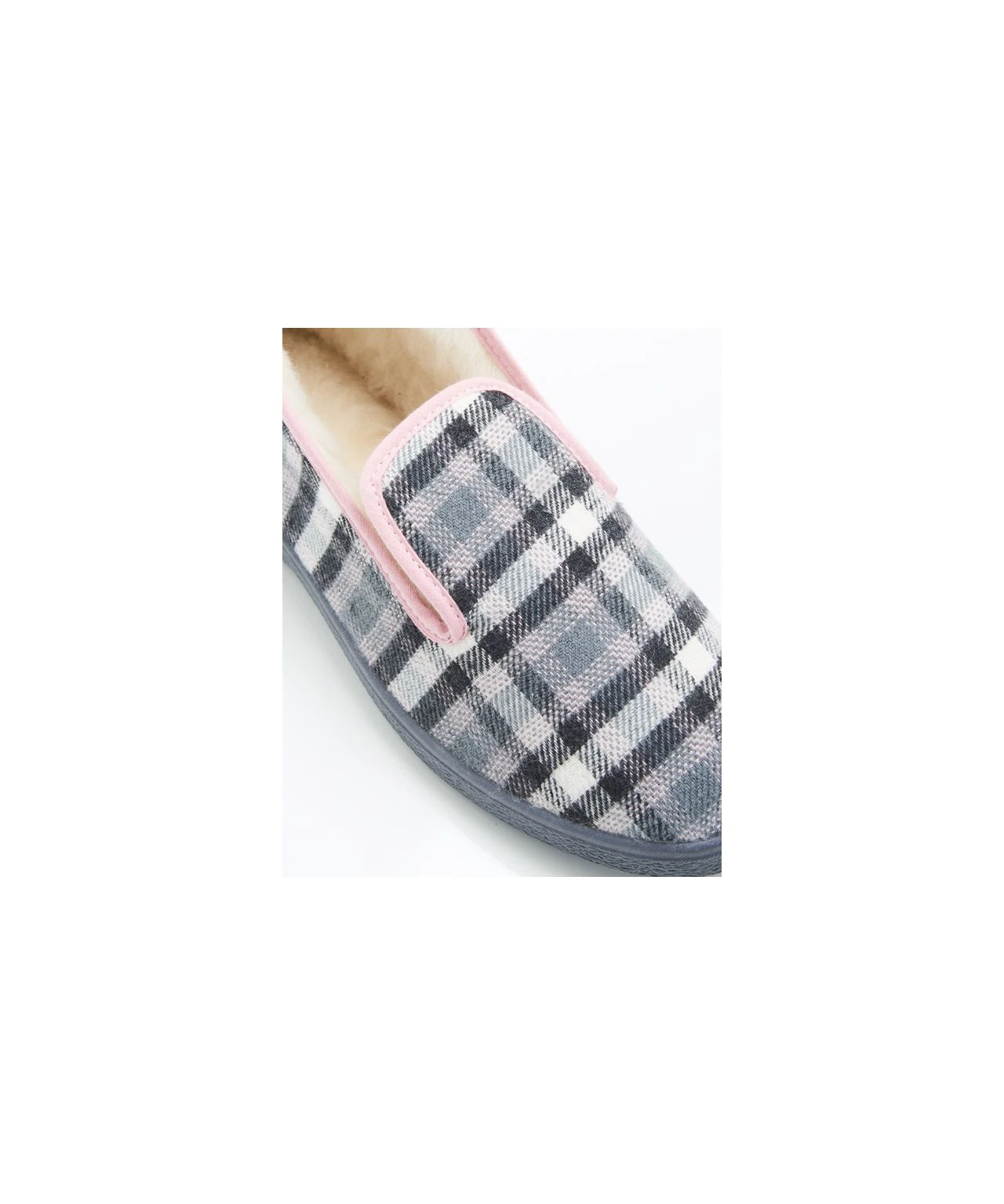 Thermolactyl Slipper 6 Thermolactyl Slipper - Image 4