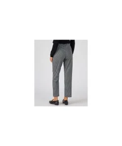 7/8 Milano Trousers 23 7/8 Milano Trousers -Damart shop 73278 23330 D 1 HD 3